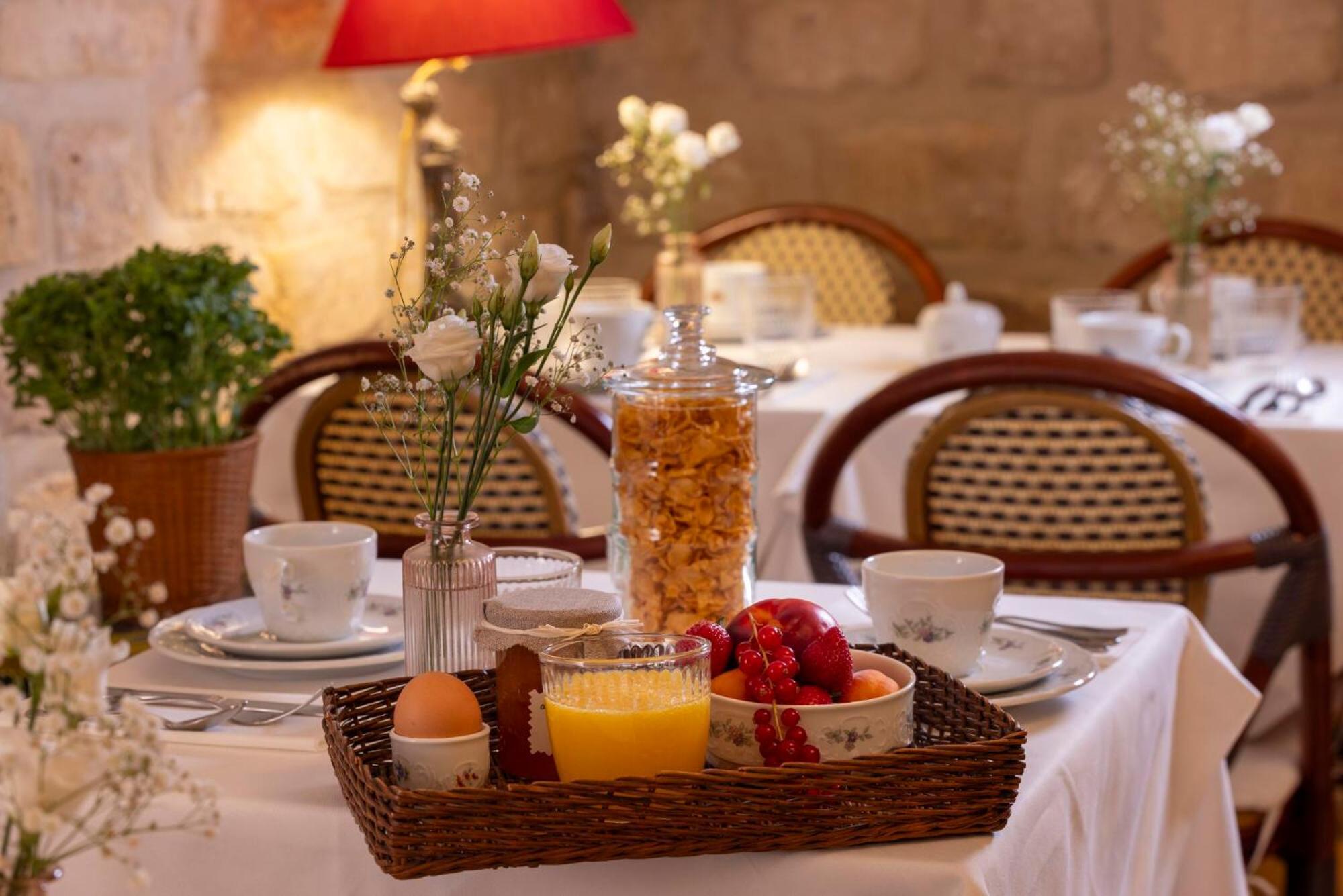 Hotel Le Saint Gregoire Paris Luaran gambar